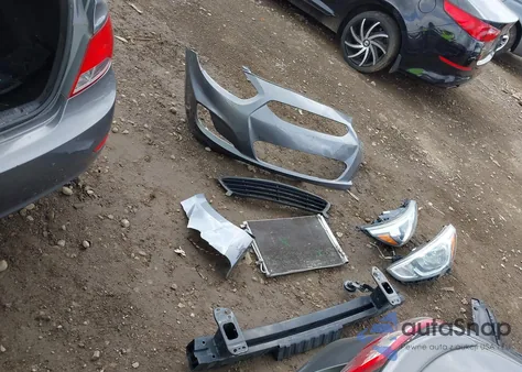 2015 Hyundai Accent Gls z USA, uszkodzony, nr VIN KMHCT4AE4FU834422